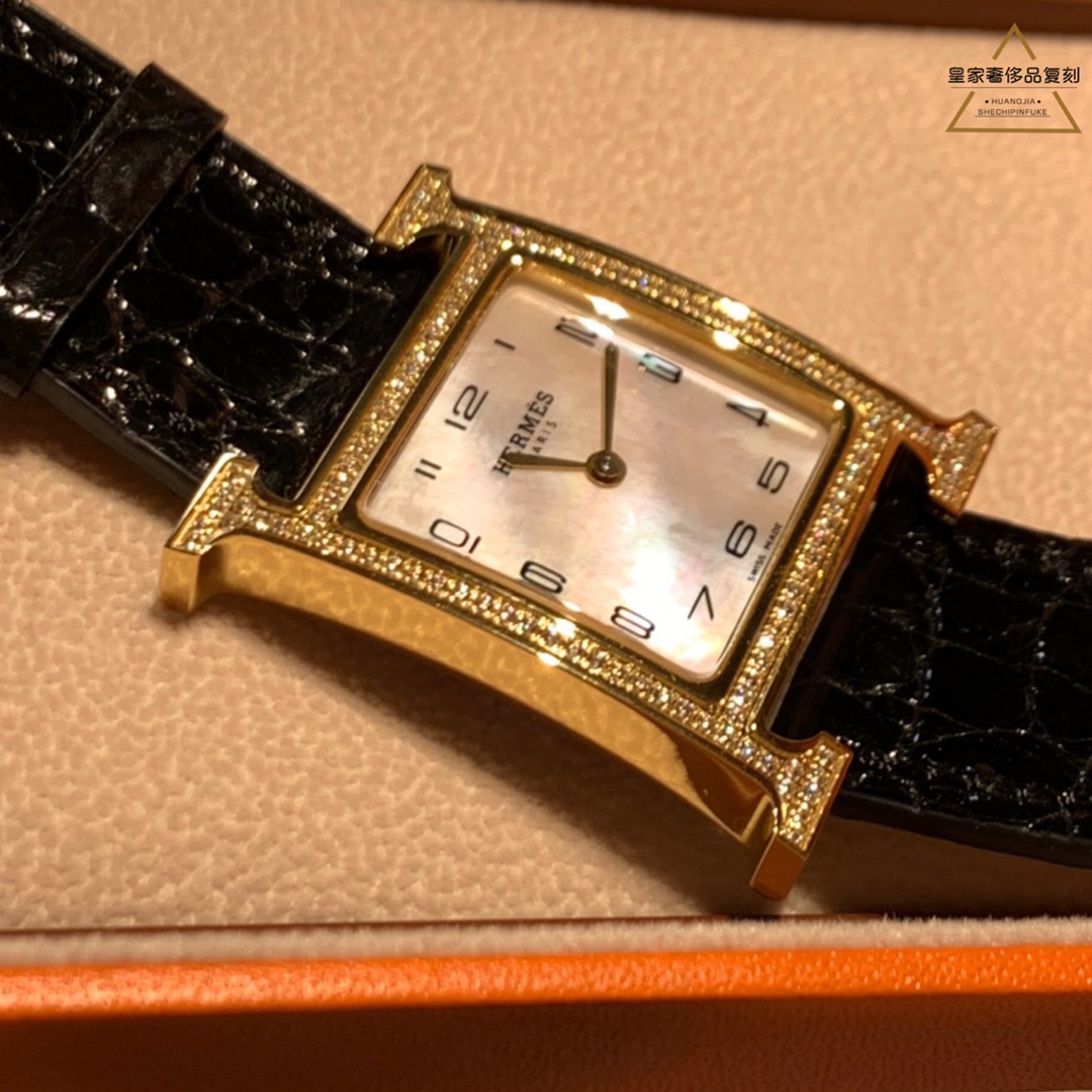 Hermès 爱马仕七彩斑斓的H女腕表，您人生中最喜欢的哪种颜色？它就有哪种颜色