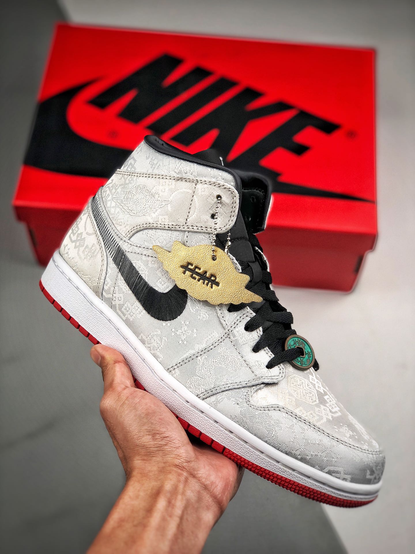 EDC X Air Jordan 1 MID "Fearless" Edison Chen White Silk, beneficios del Doble Once para liquidar 💥💥 Tejido de seda o…