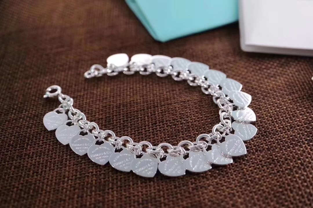Tiffany & Co. Tiffany&Co.925纯银 本 多心牌手链