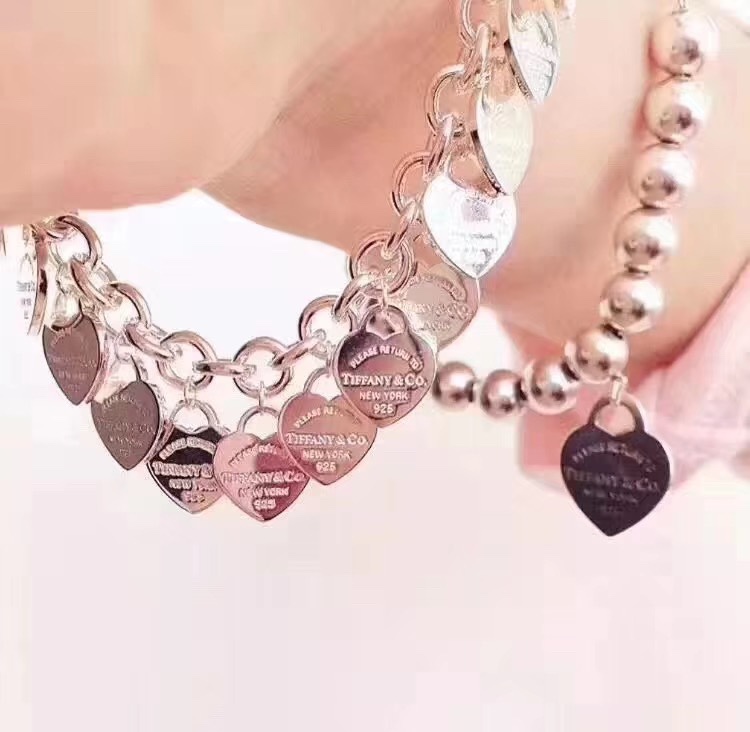 Tiffany & Co. Tiffany&Co.925纯银 本 多心牌手链
