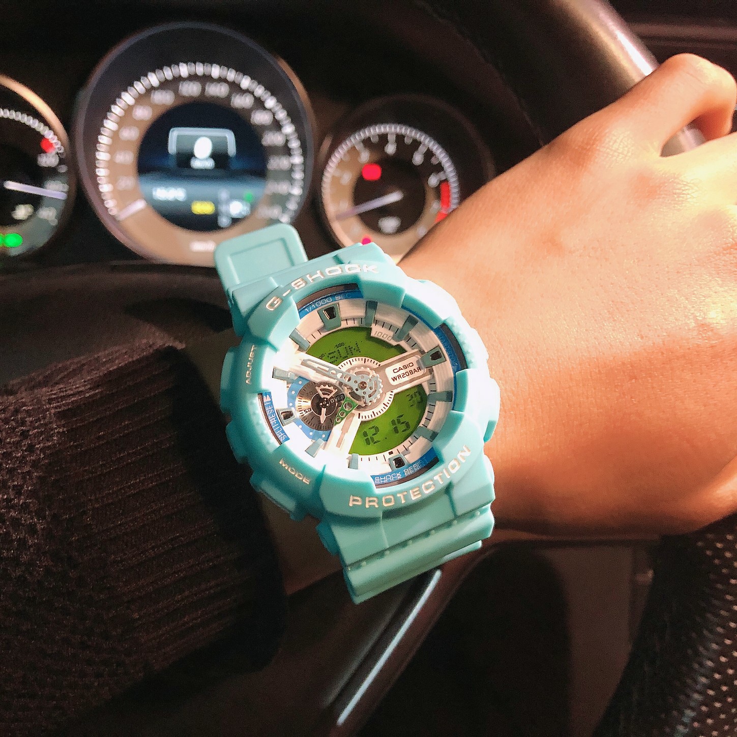Casio G-Shock GA-110 Light Blue: Popular Color for Men and Women. - 图片 3