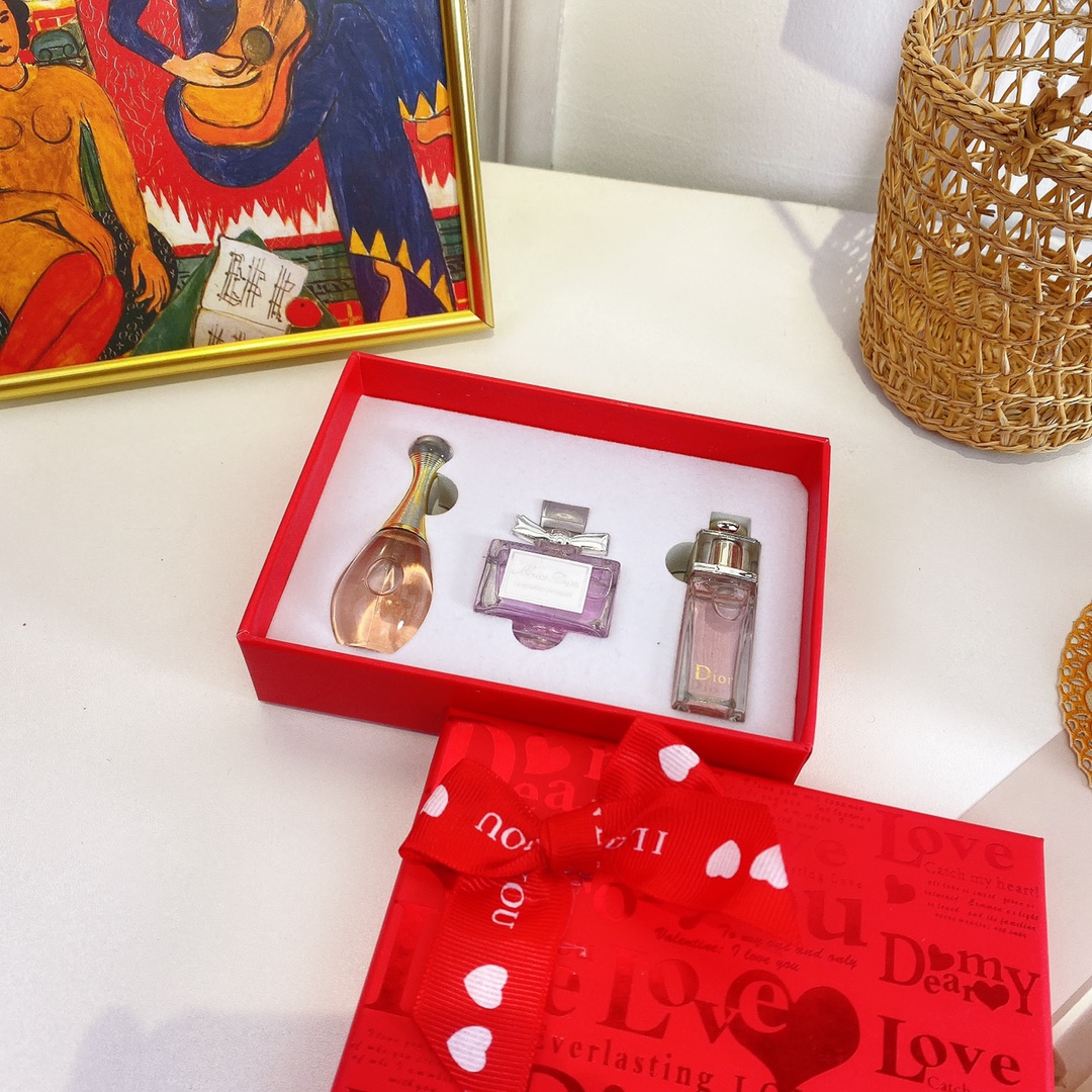 Dior Perfume Miniature Trio Set - J'adore, Addict, Miss Dior - Travel Size 1 i1576406619 9070 0