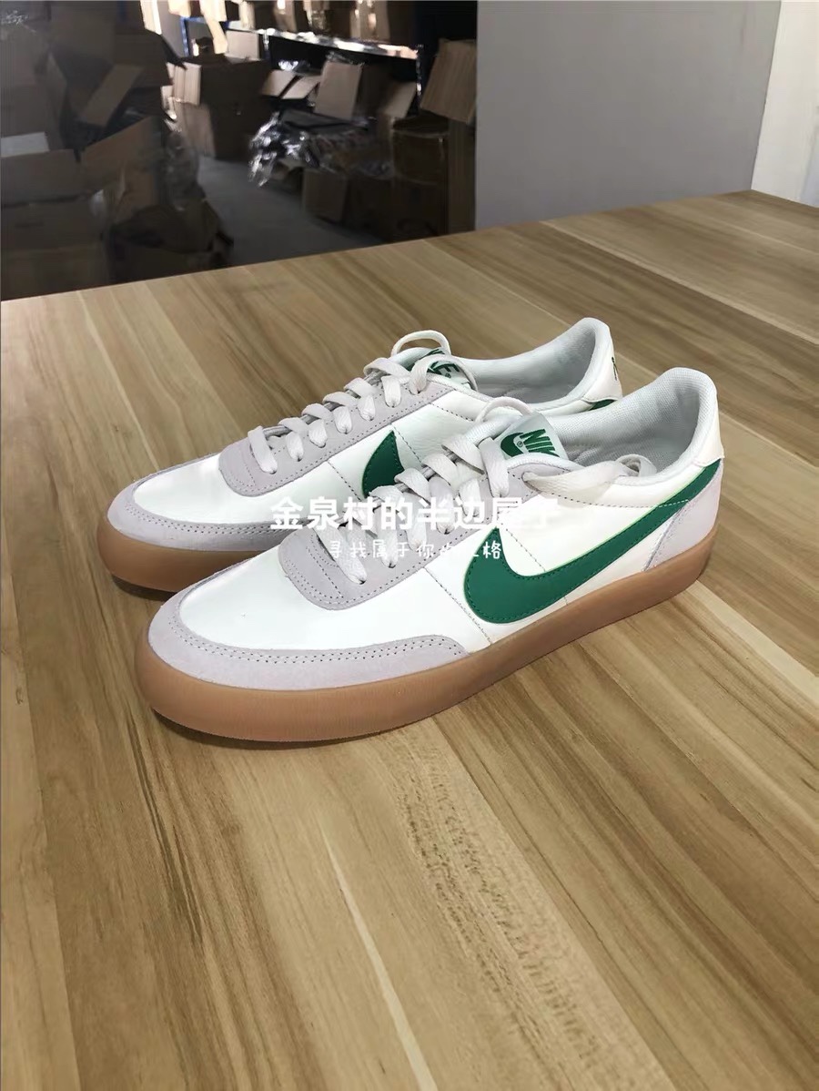 130 J.Crew x Nike 联名 Killshot II Leather  采用米白色皮革制作鞋身 432997-107