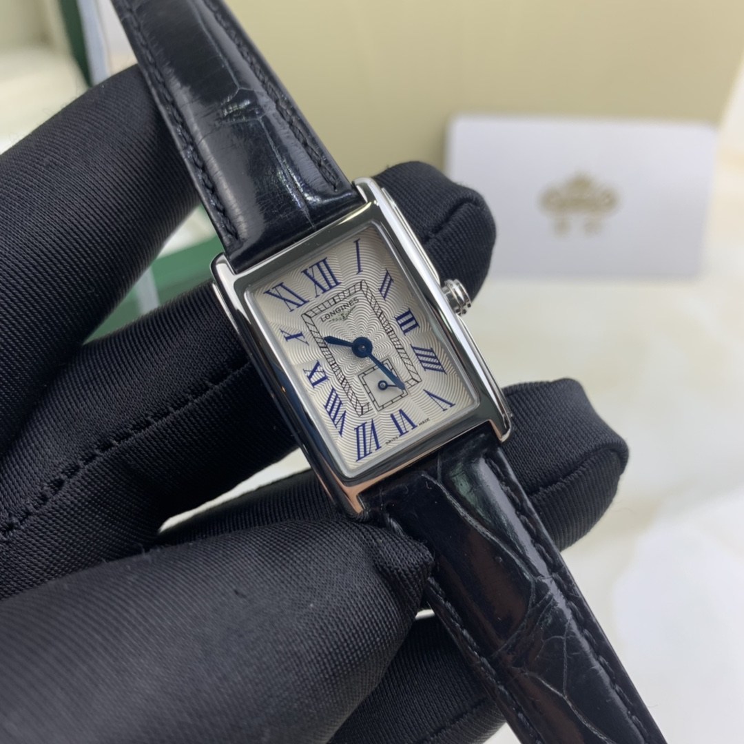 Longines 皇家 浪琴小黑表女款方形腕表