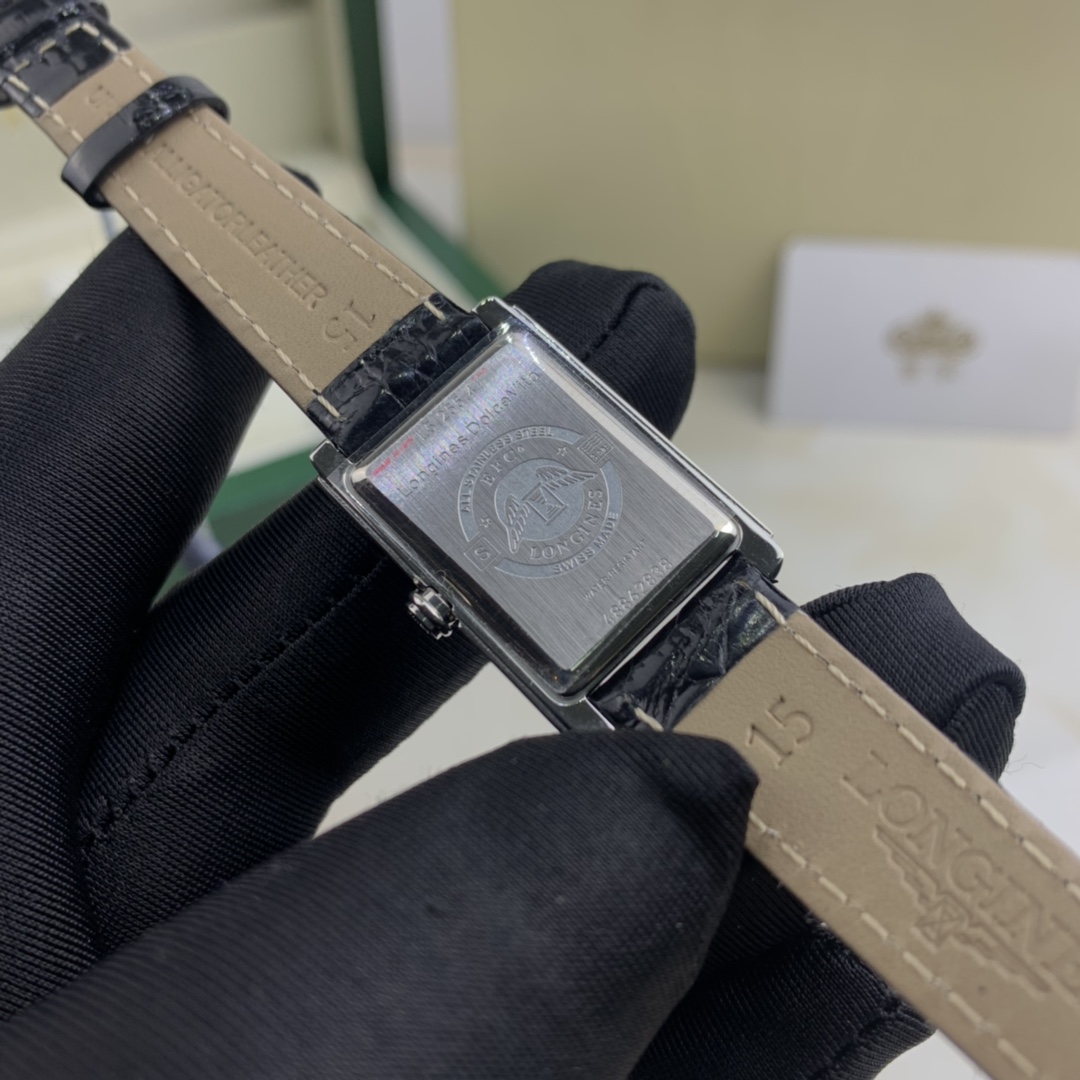 Longines 皇家 浪琴小黑表女款方形腕表