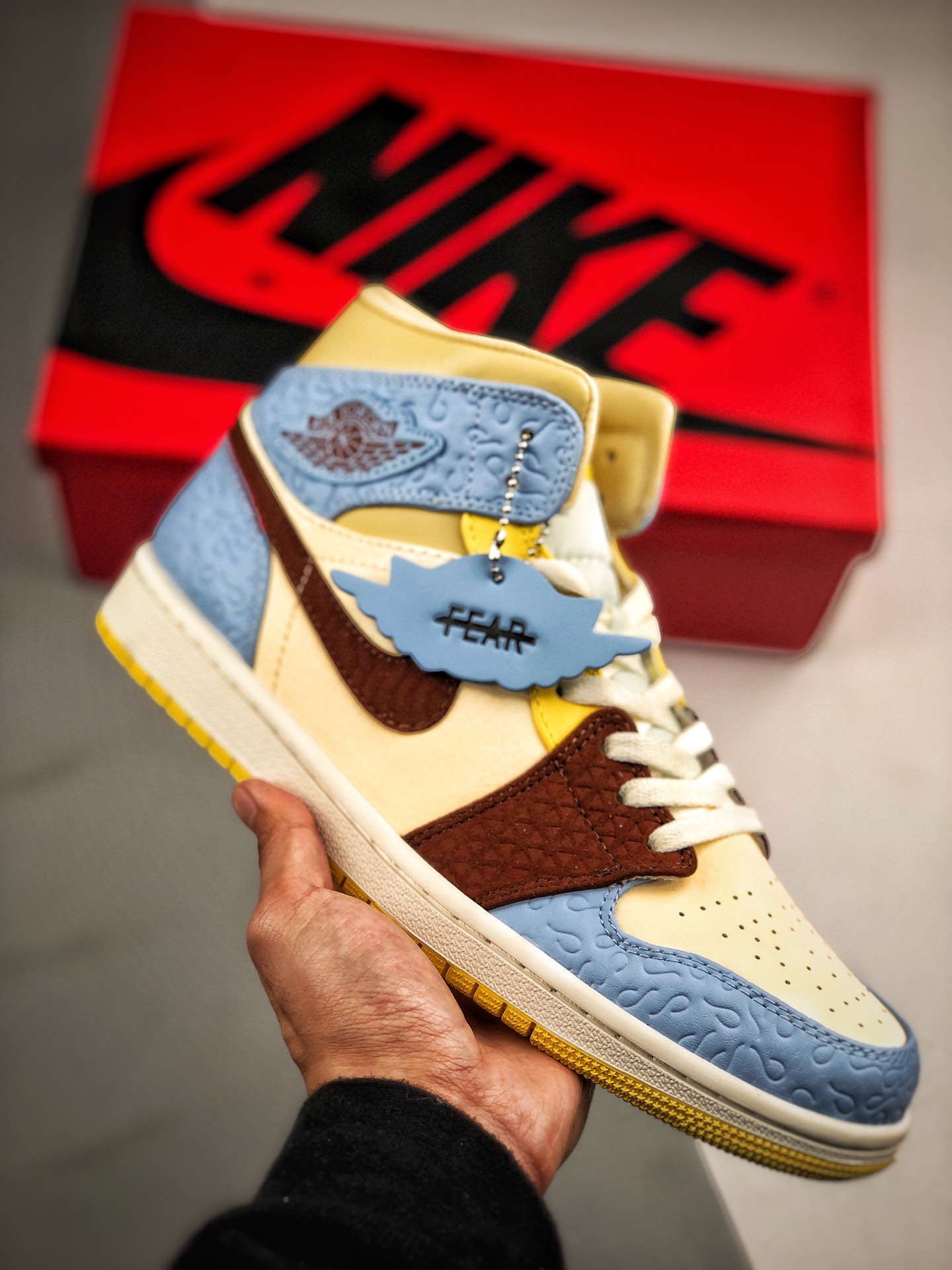 Admite pago contra reembolso Air Jordan 1 High Mid "Fearless" Nuevo color de la serie, envío con la mejor art…