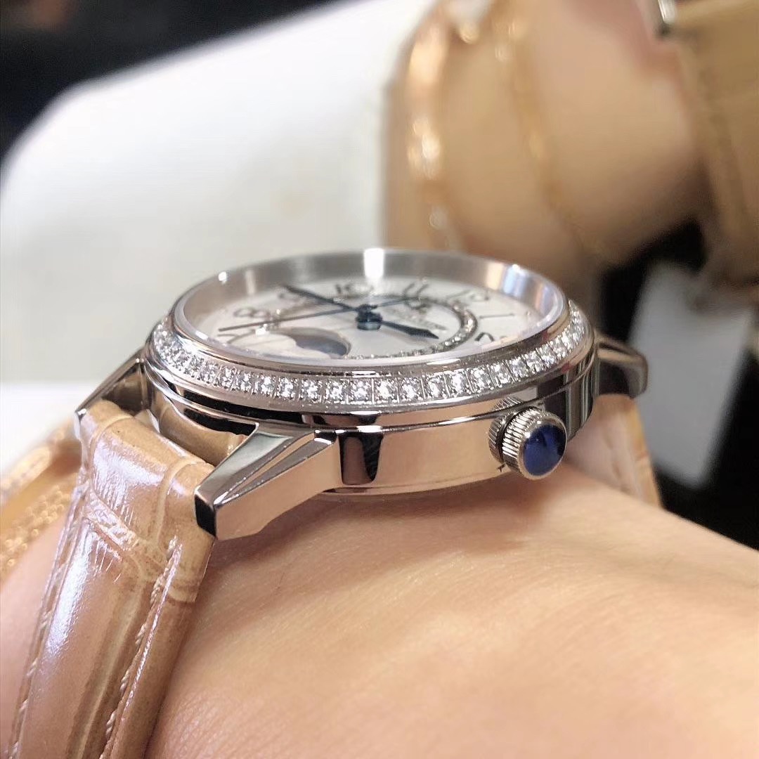 Cartier 积家约会女表，女人的三大梦想之一