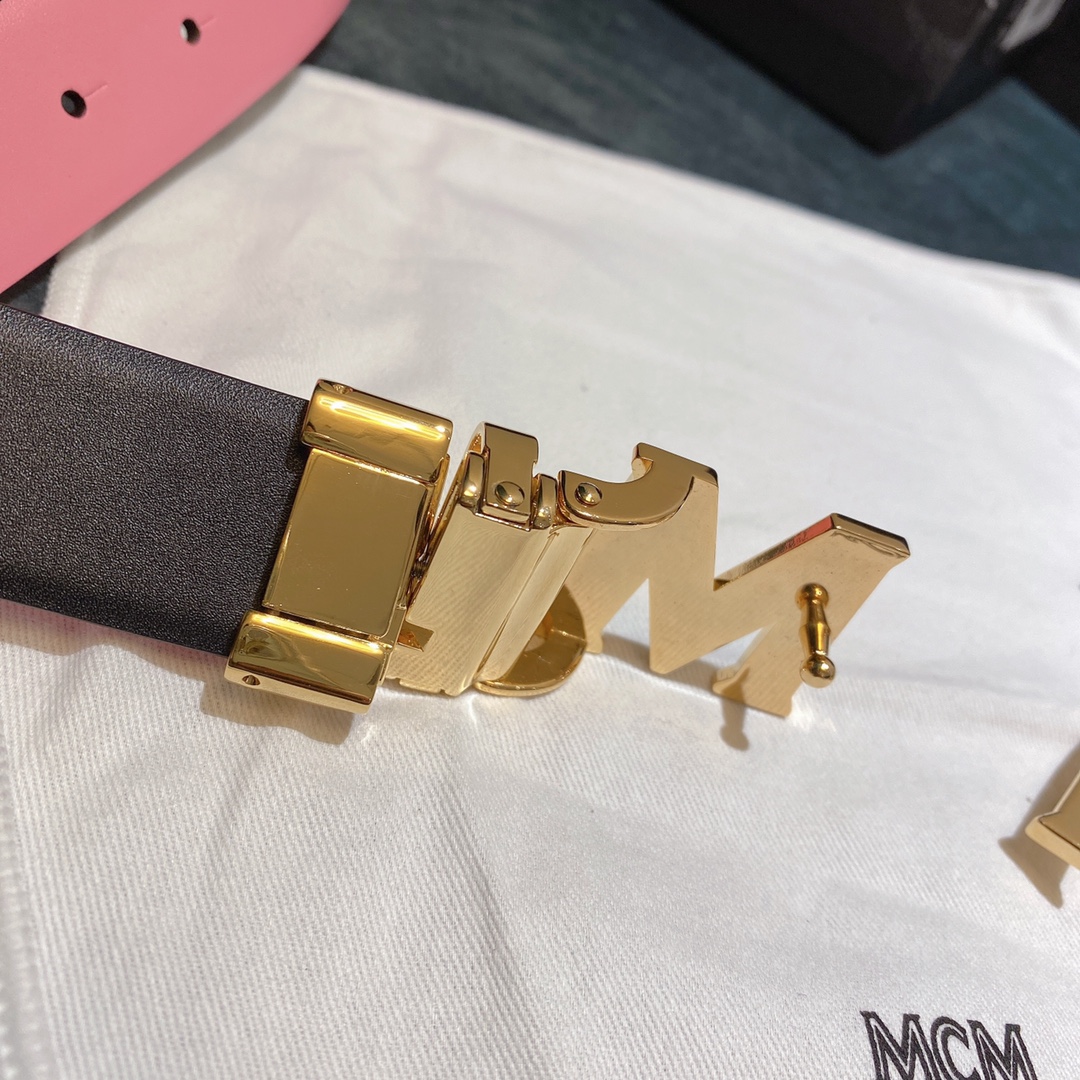 MCM2020款女士经典白色金色双面