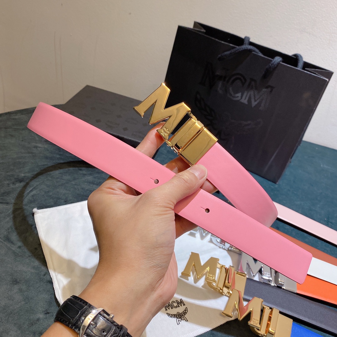 MCM2020款女士经典白色金色双面