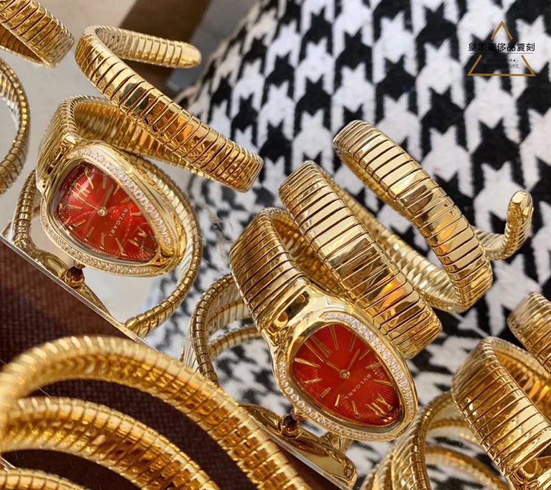 Bvlgari 宝格丽全金表带蛇形女款腕表