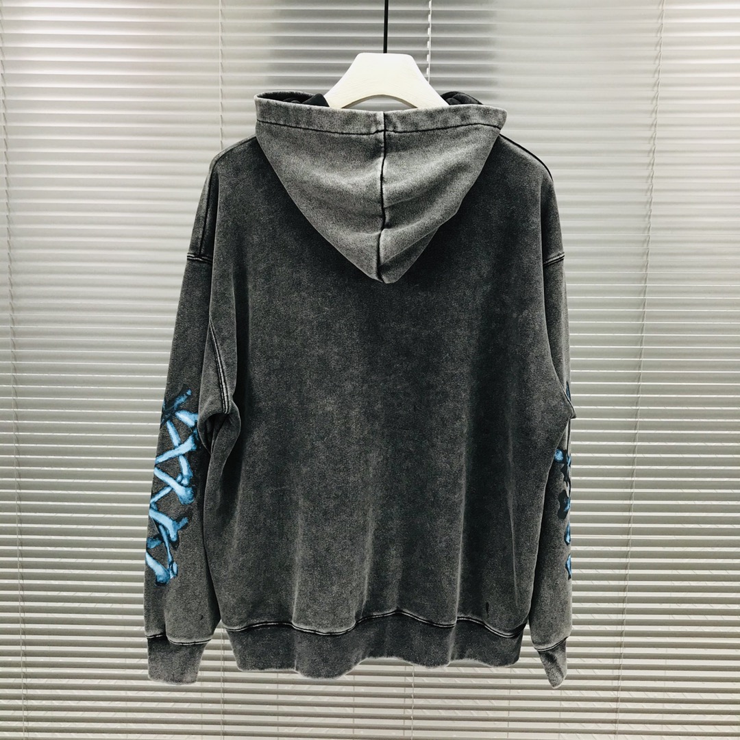 [Armani Women