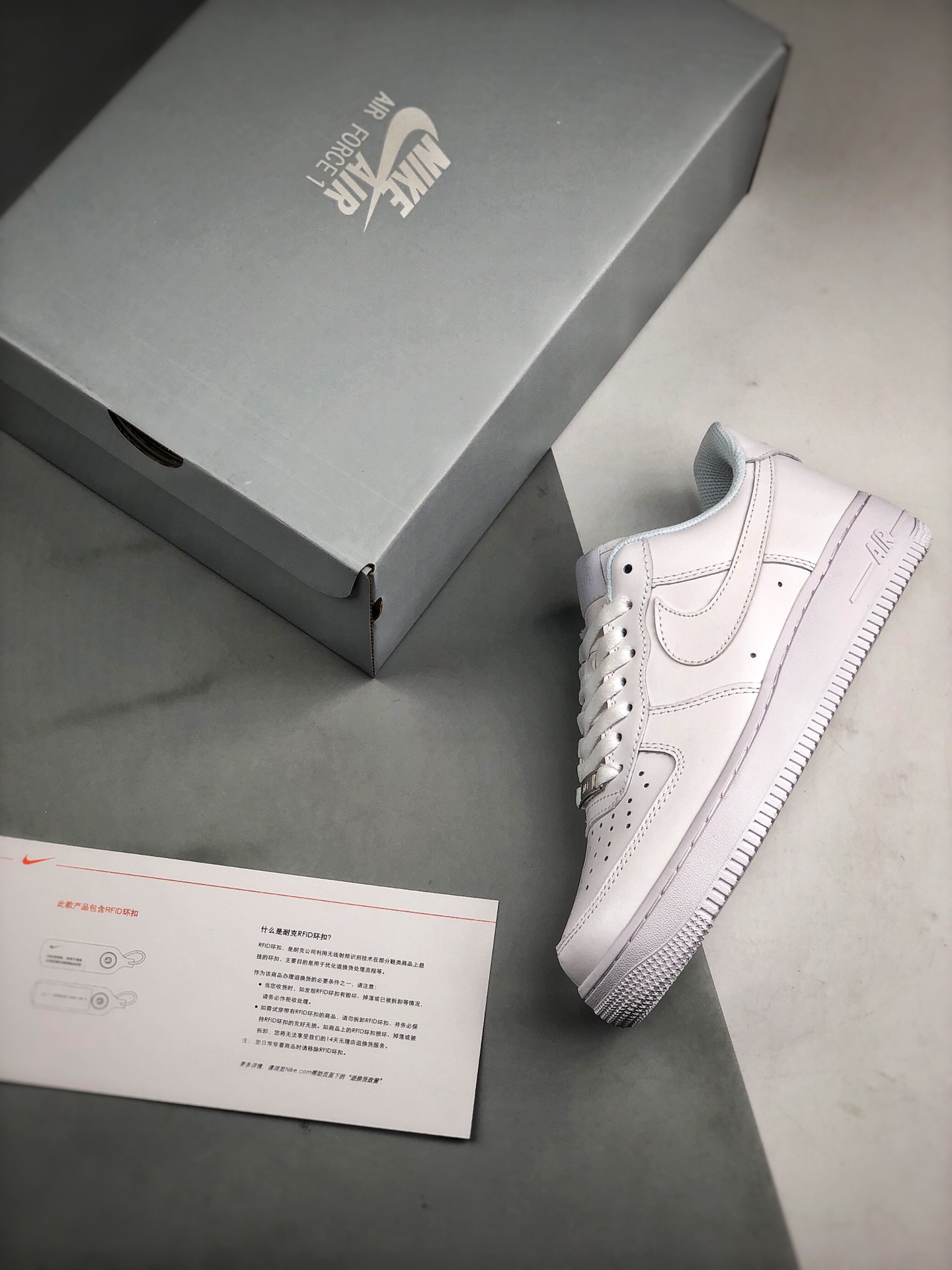 170 Air Force 1 Low 空军经典纯白