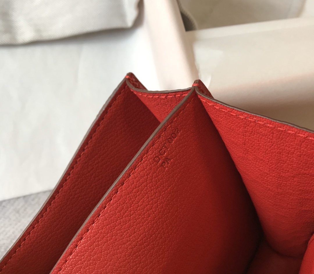 Hermès Constance 18 Crocodile Leather Shoulder Bag, Rouge H with Gold Hardware 8 i1577516607 4180 7