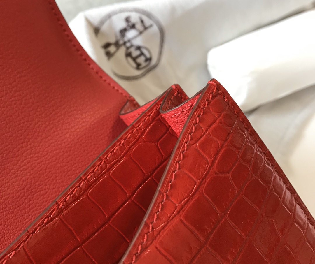 Hermès Constance 18 Crocodile Leather Shoulder Bag, Rouge H with Gold Hardware 7 i1577516607 7354 6