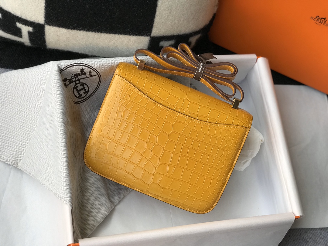 Hermès Constance 18 Crocodile Amber Shoulder Bag with Gold Hardware 4 i1577524292 3685 2