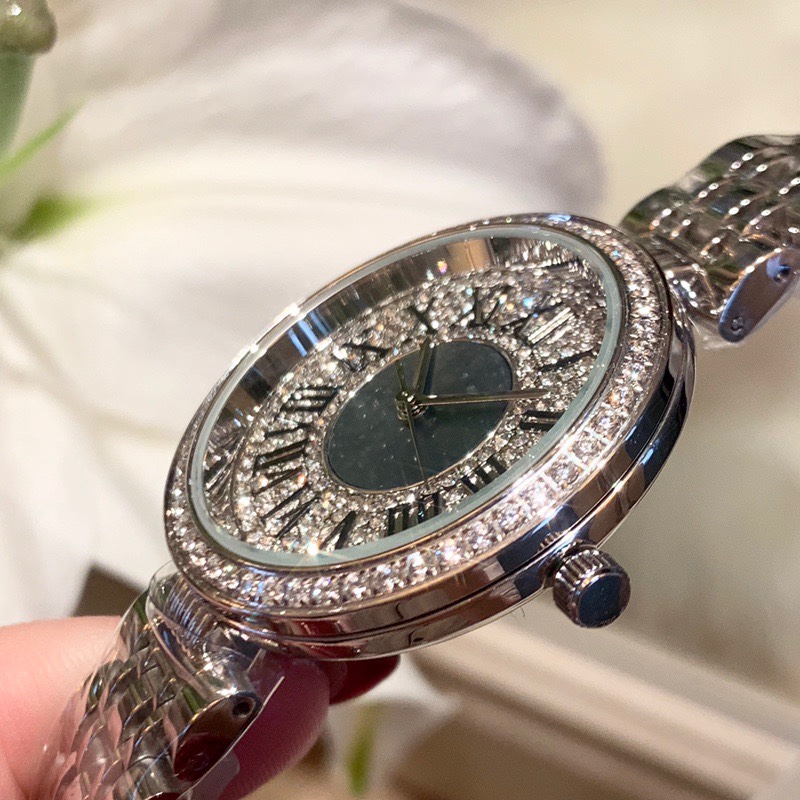Chanel 香奈儿闪亮金金，尺寸32mm