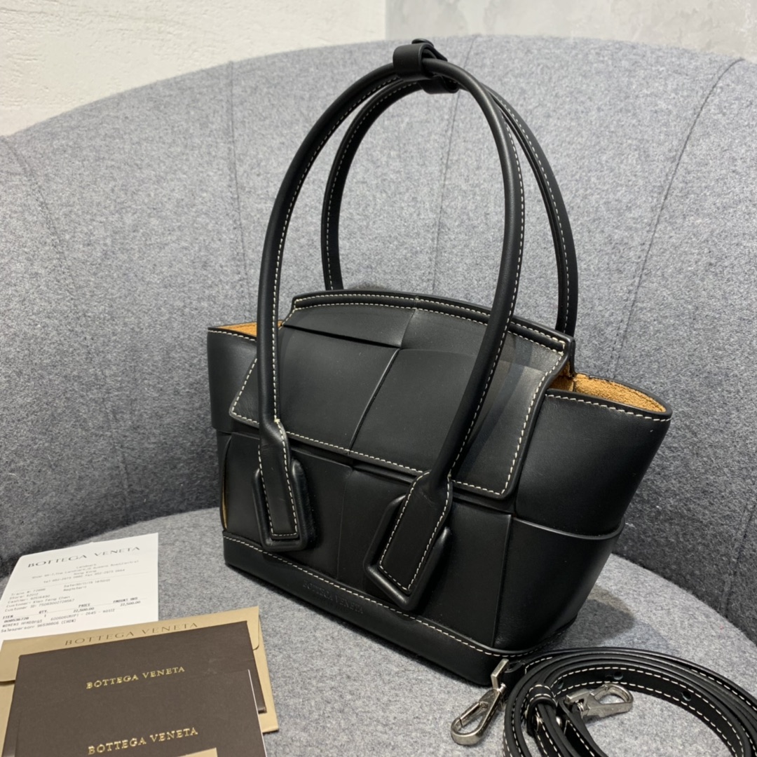 [Bottega Veneta Women