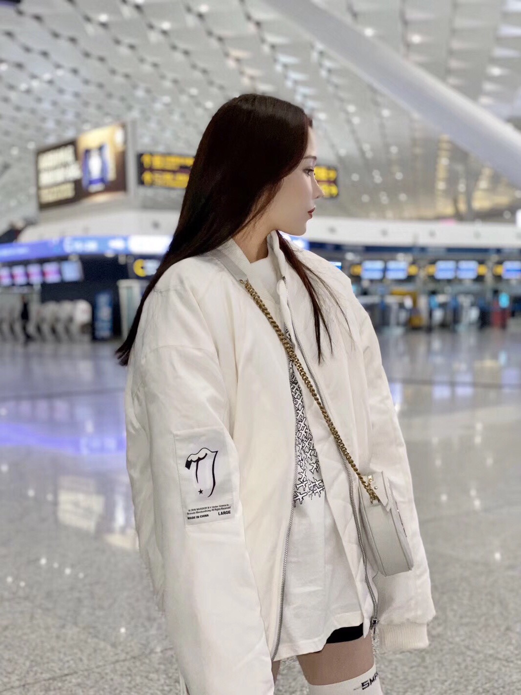 Saint laurent Ysl 最新VINYLE鱼子酱小圆包 610436白色