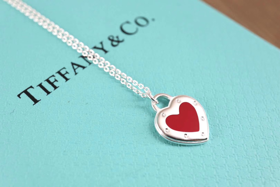 Tiffany & Co. Tiffany&Co.心形珐琅大红、爱心吊坠项链