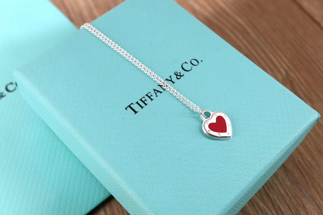 Tiffany & Co. Tiffany&Co.心形珐琅大红、爱心吊坠项链