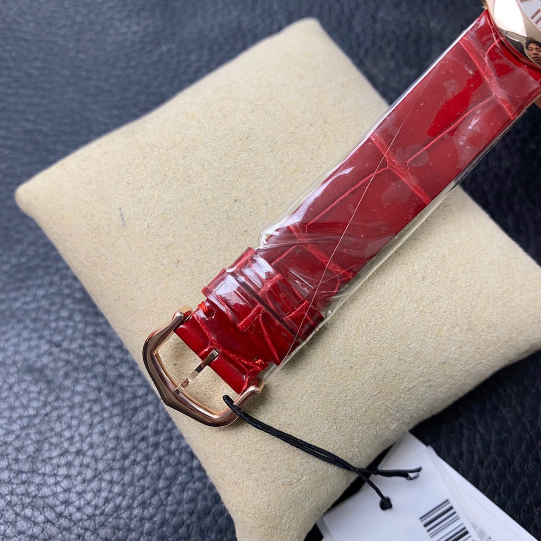 Cartier 鎏金时刻 红运相随 农历新年将至 卡地亚携限量发售的新春特别款臻品 献礼庚子年 珍贵时计印刻幸福时光