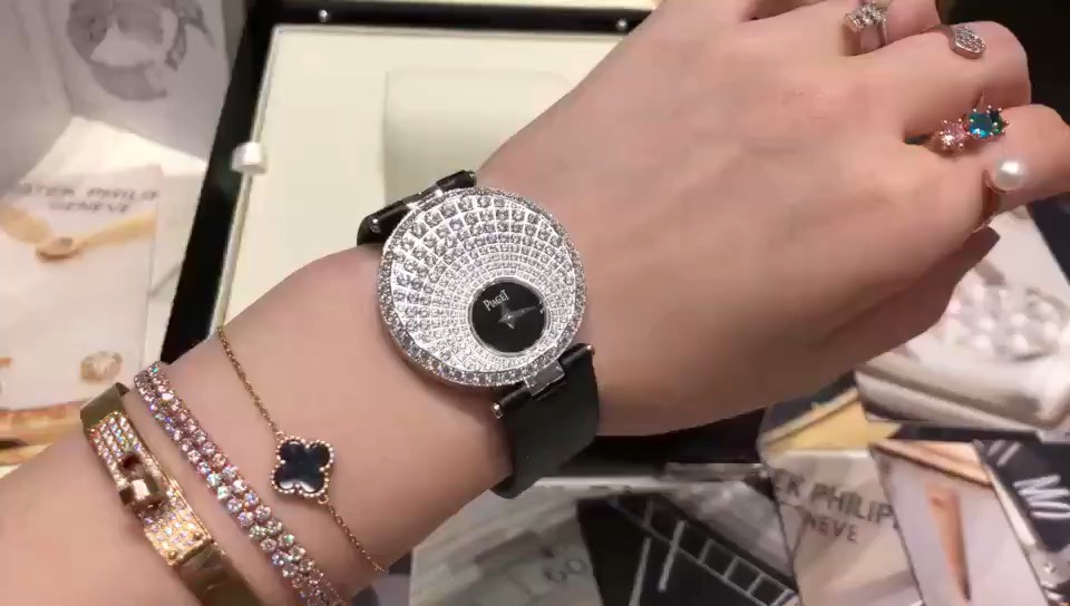 Piaget 伯爵双面伊人女表视频欣赏
