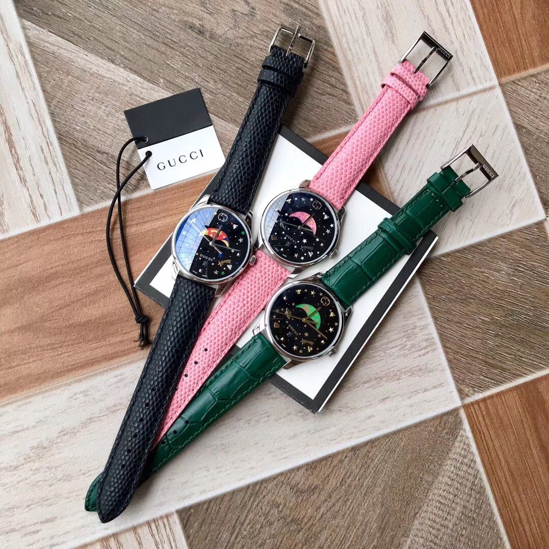 Gucci 古驰 最新月相石英女表 36毫米抛光不锈钢薄表壳 搭配interlocking G表冠