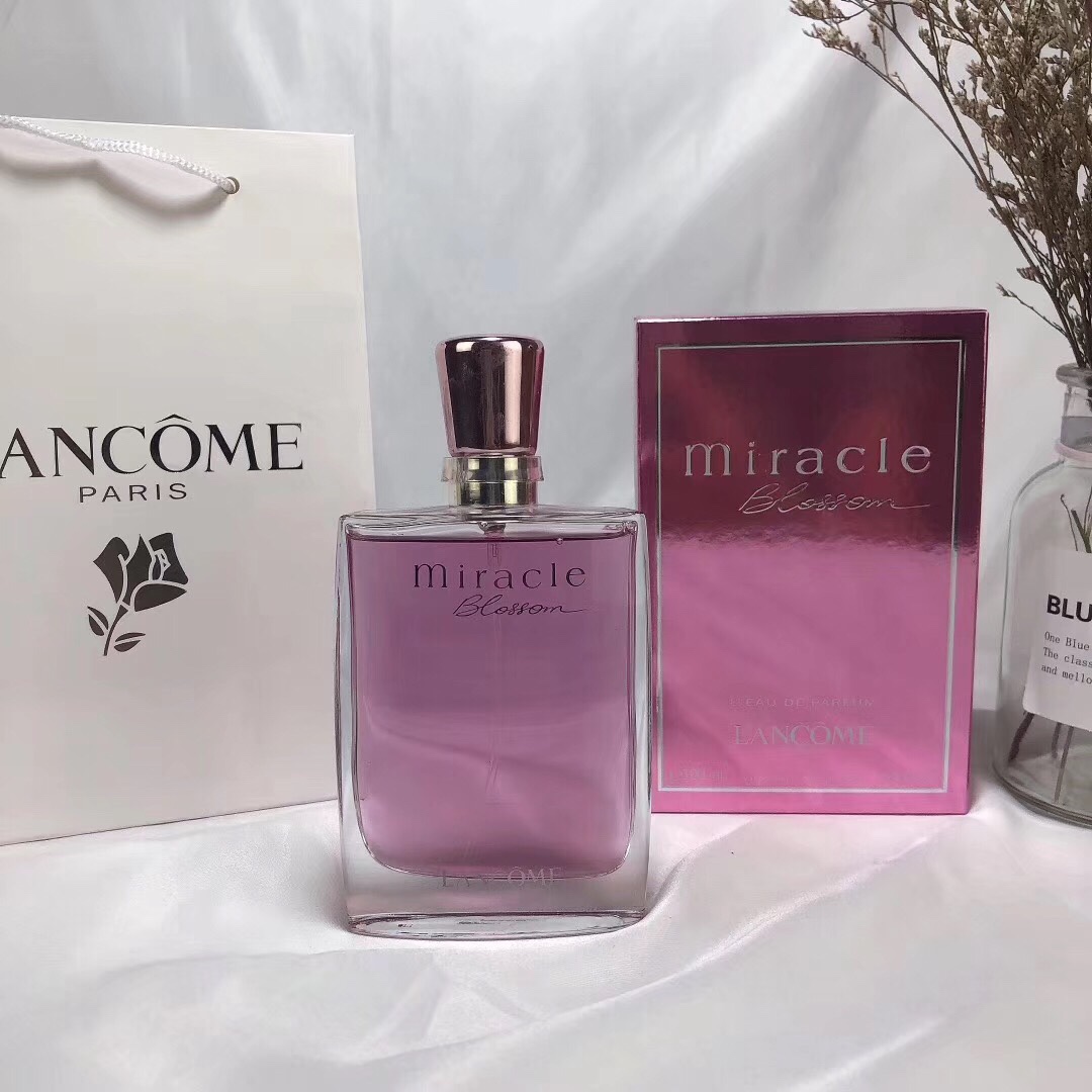 Lancome Miracle Secret Eau de Parfum - 100ml Women's Fragrance 3 i1581851689 9615 1