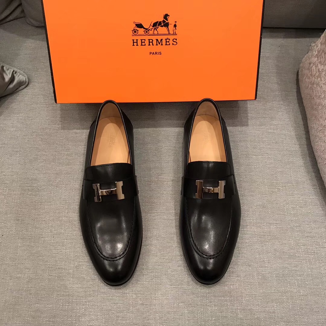 NO:704961,Hermes - top original order Size 38-45, a new product synchronized with Hermès official website, the upper is made of Italian imported calfskin, with super texture, the inside is top imported water-dyed calf lining, the original imported leather outsole, no pressure in and out of the counter, welcome to compare!  The genuine leather outsole is delicate, please put a soft cloth on it when trying it on to avoid affecting secondary sales!  ,,hermes,hermes,cowhide,Leather soles19860909Hermes爱马仕——顶级原单Size38-45 爱马仕官网同步新品,鞋面采用意大利进口小牛皮,质感超强,内里顶级进口水染小牛里,原版进口真皮大底,进出专柜无压力,欢迎对比！真皮大底娇贵,试穿请垫软布,避免影响二次销售！,,hermes,hermes,cowhide,Leather soles,Men's shoes