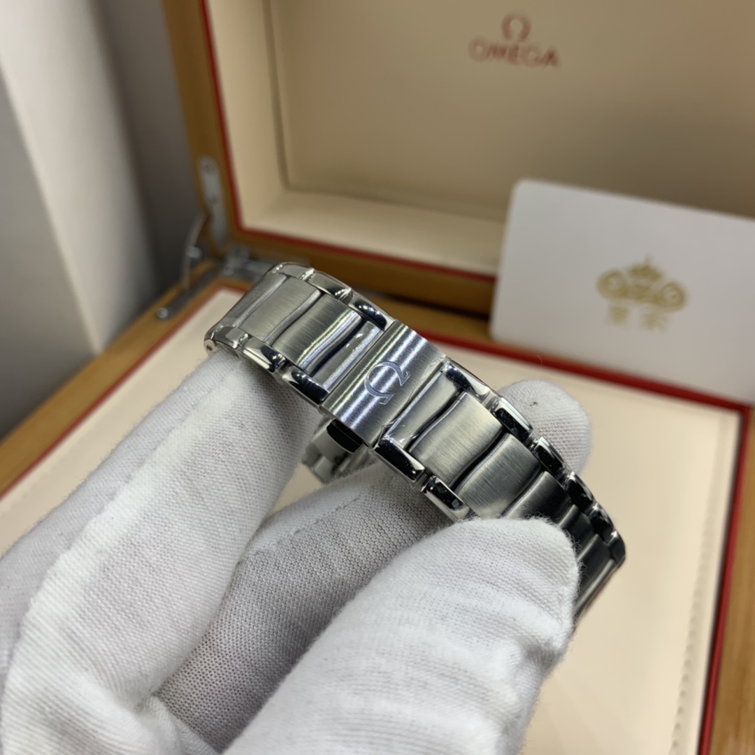 Omega 皇家 欧米茄鸟巢系列女款腕表