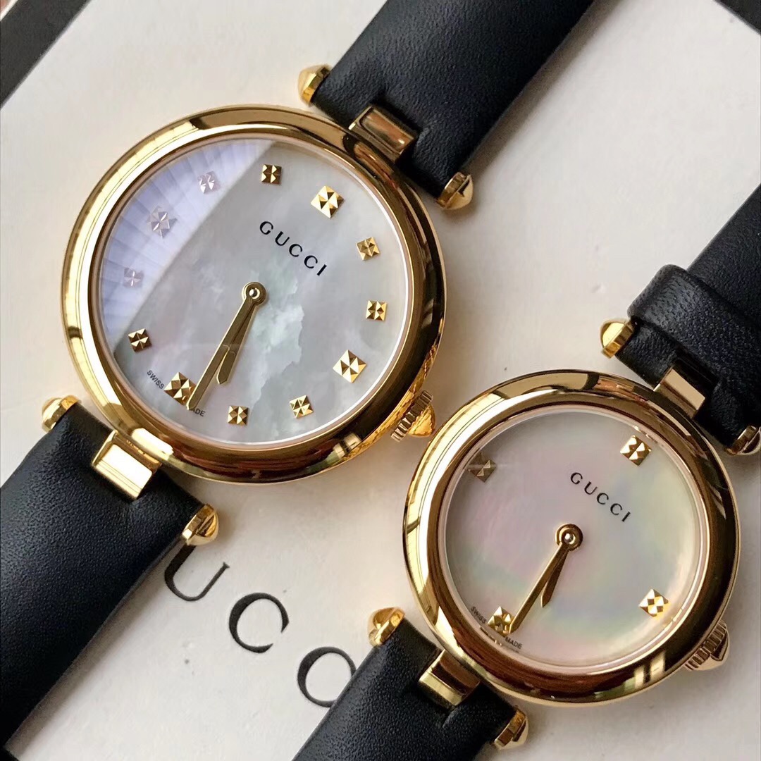 Gucci 古驰双G ，小巧玲珑女表，大号～32mm小号～27mm表径，侧面做工非常 ， 不可及