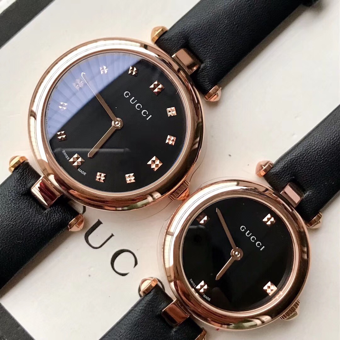 Gucci 古驰双G ，小巧玲珑女表，大号～32mm小号～27mm表径，侧面做工非常 ， 不可及