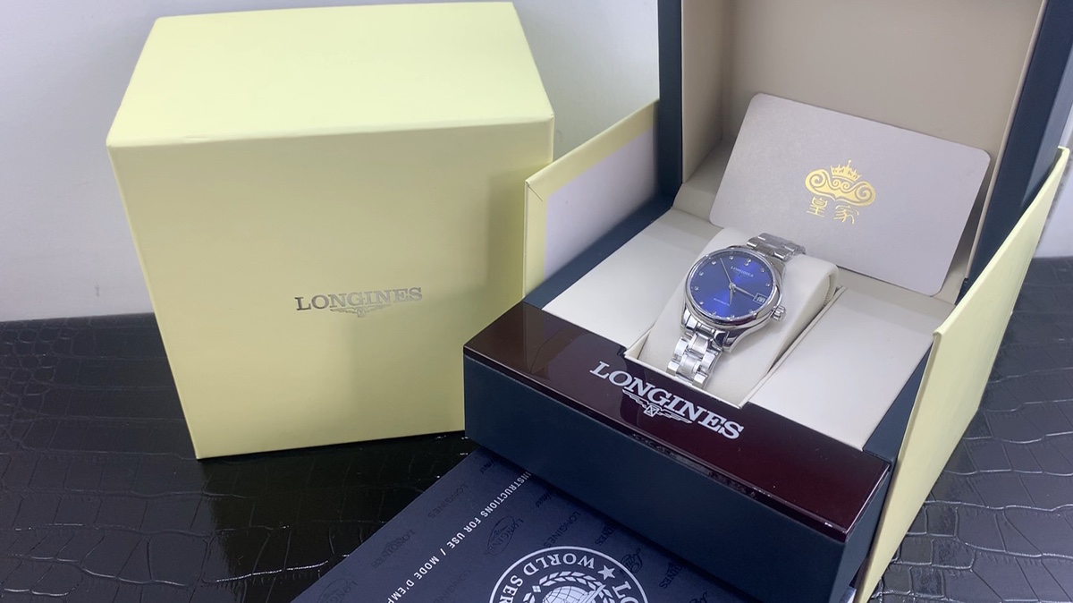 Longines 皇家 浪琴军旗系列女款腕表视频欣赏