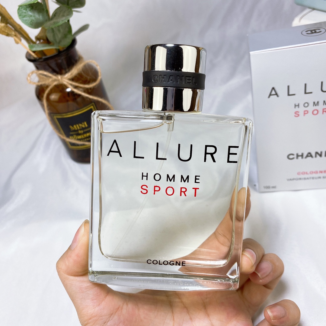 Chanel Allure Homme Sport Cologne - 100ml - Enhance Your Everyday Freshness 3 i1582907934 3192 1