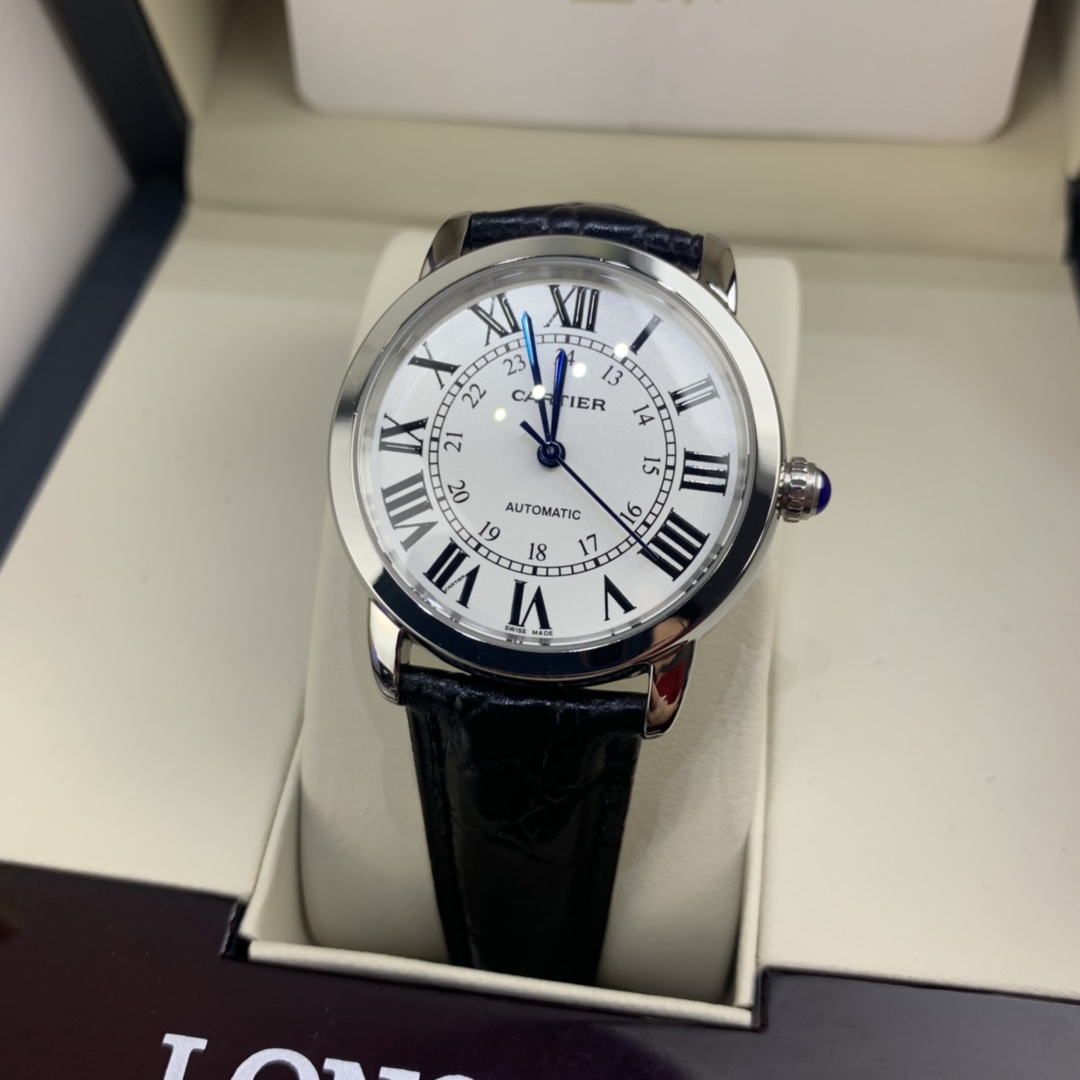 Cartier 皇家 卡地亚伦敦系列女款腕表