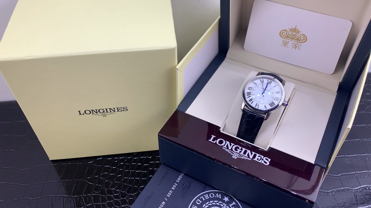 Cartier 皇家 卡地亚伦敦系列女款腕表视频欣赏