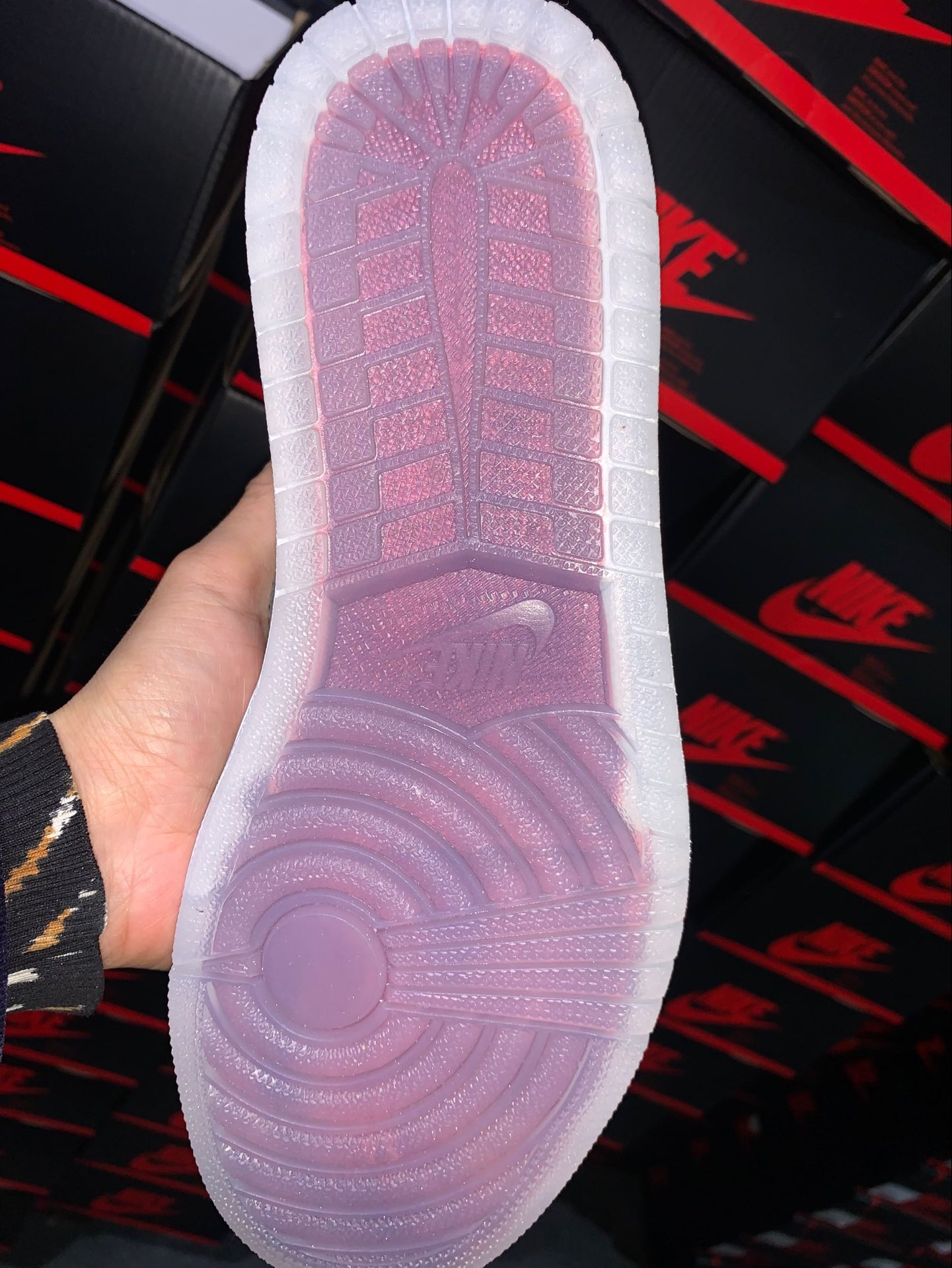 爆款  130 公司级 Air Jordan 1 Mid AJ1 黑绿松石变色龙篮球鞋 BQ6472-009
