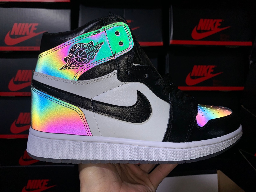 爆款  130 公司级 Air Jordan 1 Mid AJ1 黑绿松石变色龙篮球鞋 BQ6472-009