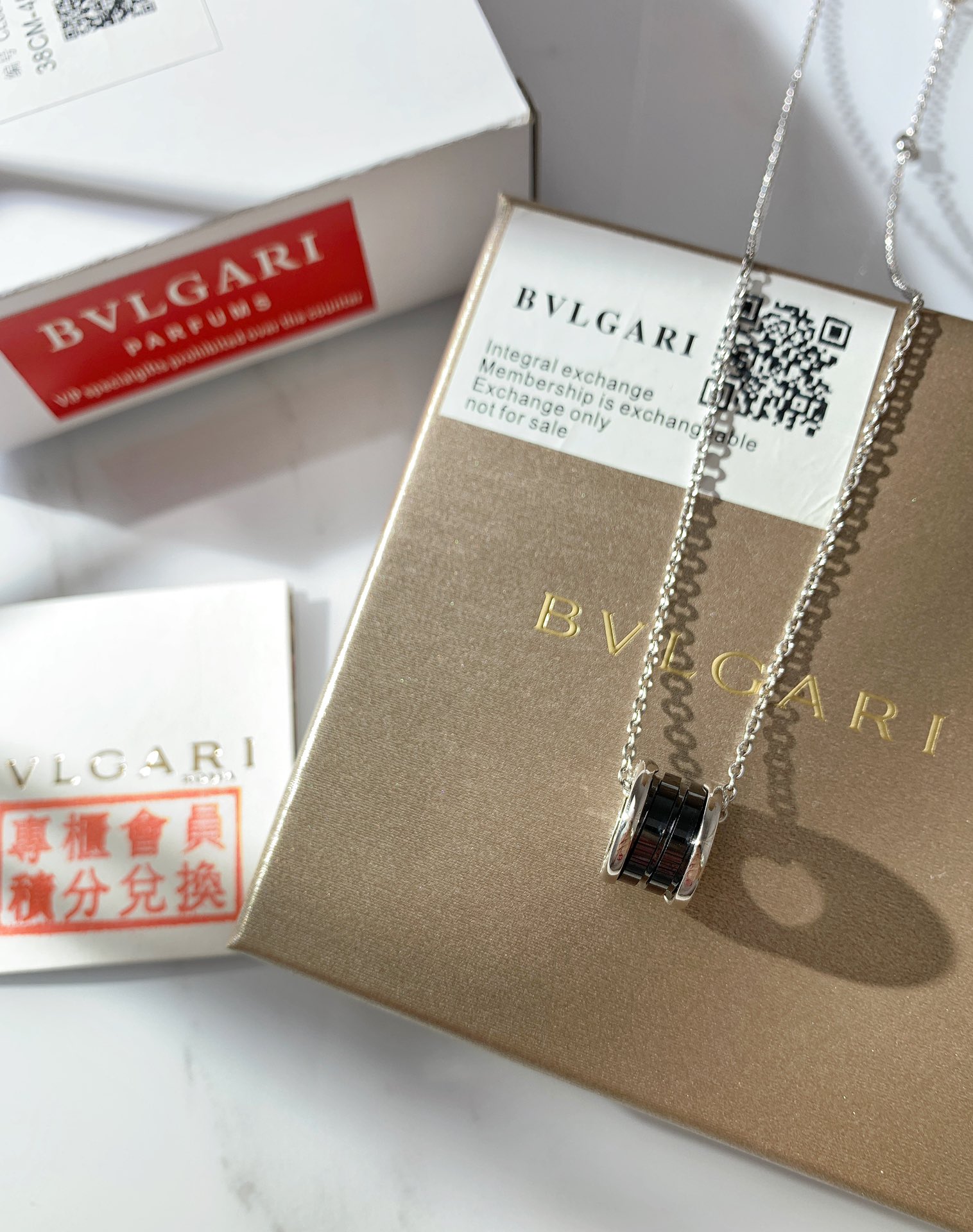 BVLGARI宝格丽慈善款小红人项链