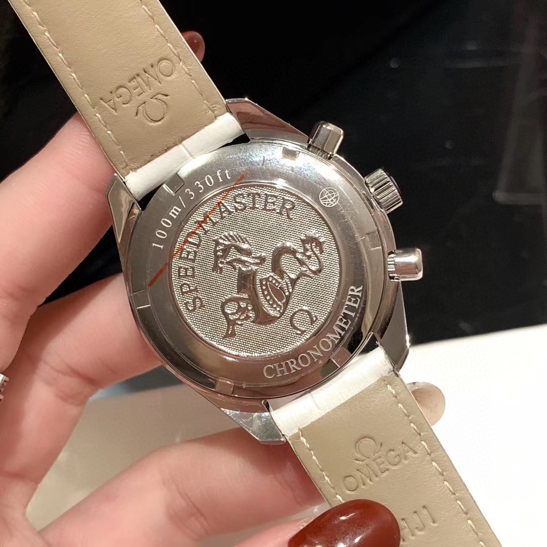 Omega 欧米茄六针超霸系列女款腕表