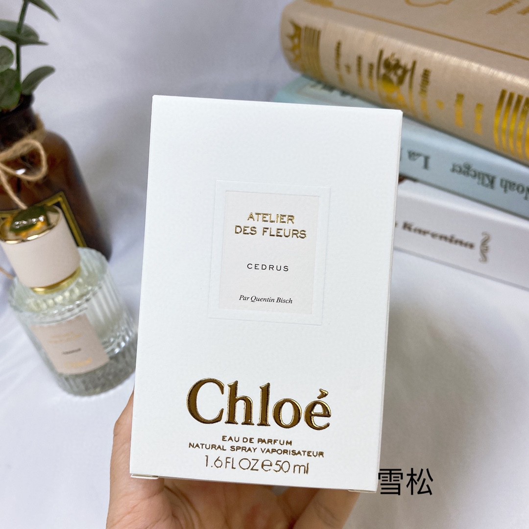 Chloé Atelier des Fleurs Cedrus Eau de Parfum - 50ml 5 i1583390687 6296 4