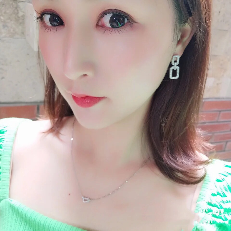 해리윈스턴 귀걸이 71801