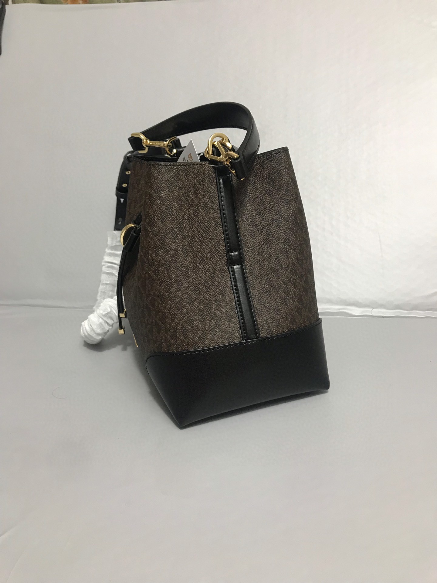 Michael Kors 棕色拼黑色