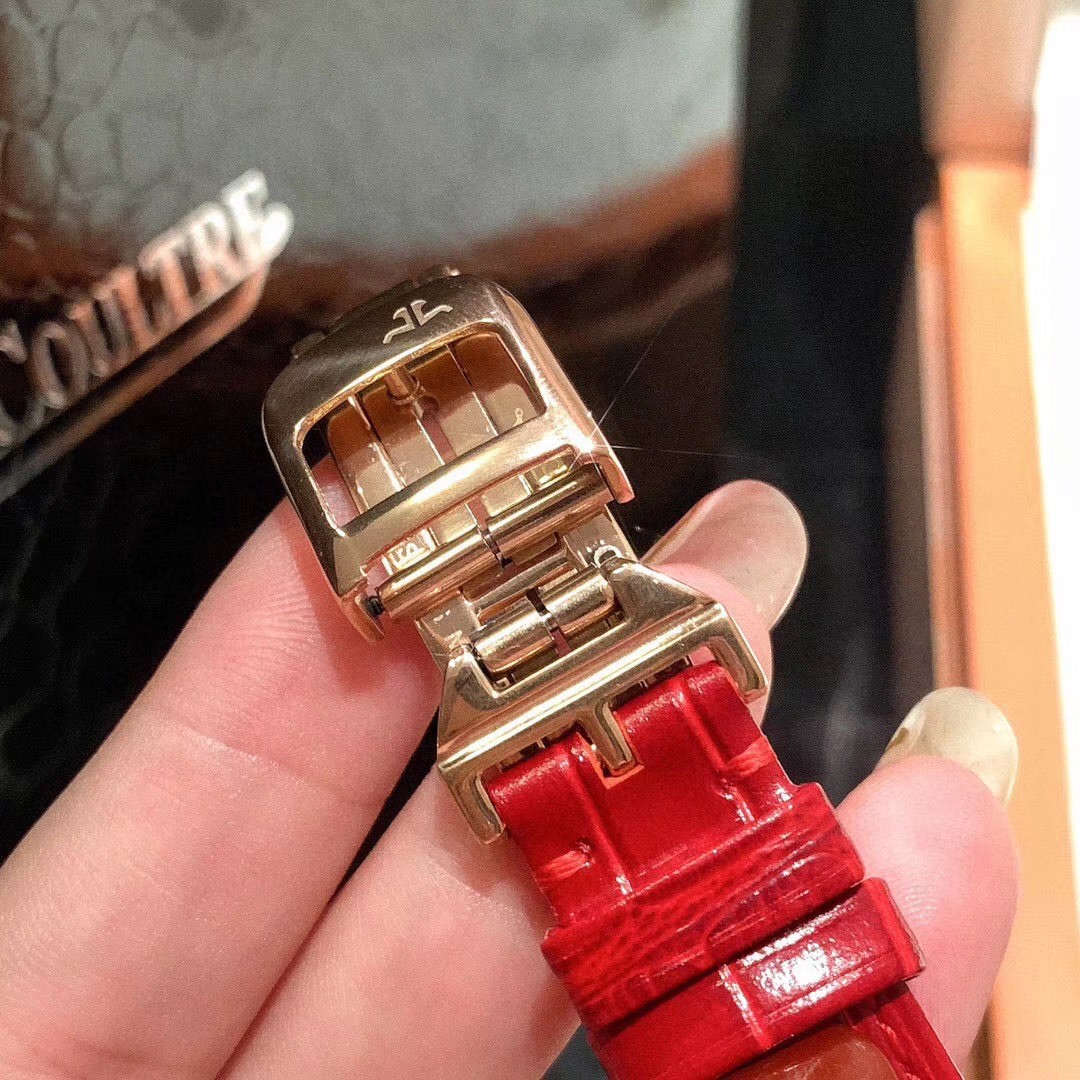 Cartier 积家-Jaeger-LeCoultre DAZZLING RENDEZ- VOUS MOON红钻约会系列月相珠宝腕表