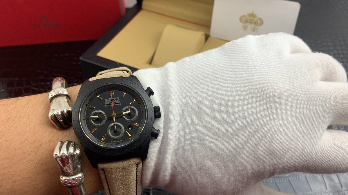 Tudor 皇家 帝舵FASTRIDER BLACK SHIELD系列男款陶瓷腕表视频欣赏