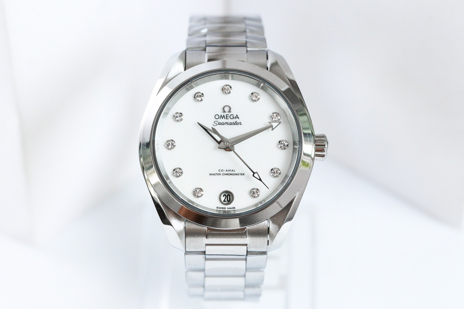 Omega 皇家巨献 欧米茄海马150m女士机械腕表-34mm，搭载8800自动机械机芯，316精钢表壳表带，商务女神