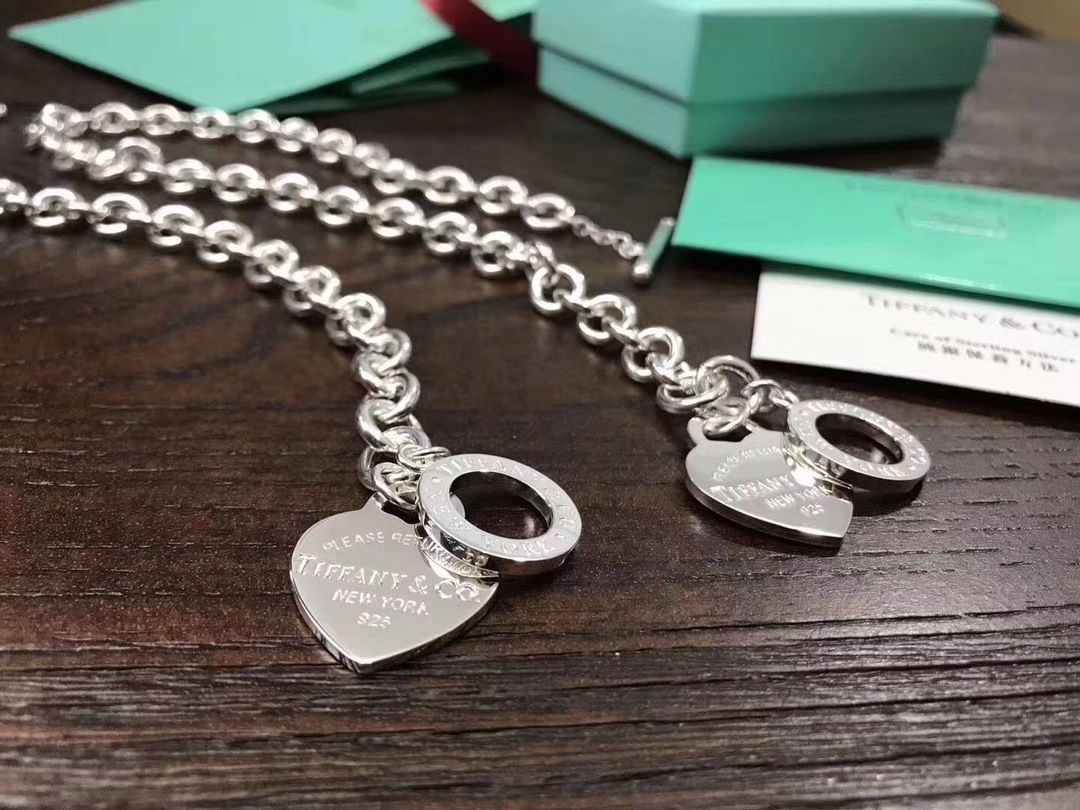 Tiffany & Co. Tiffany&Co.针扣粗款手链、项链