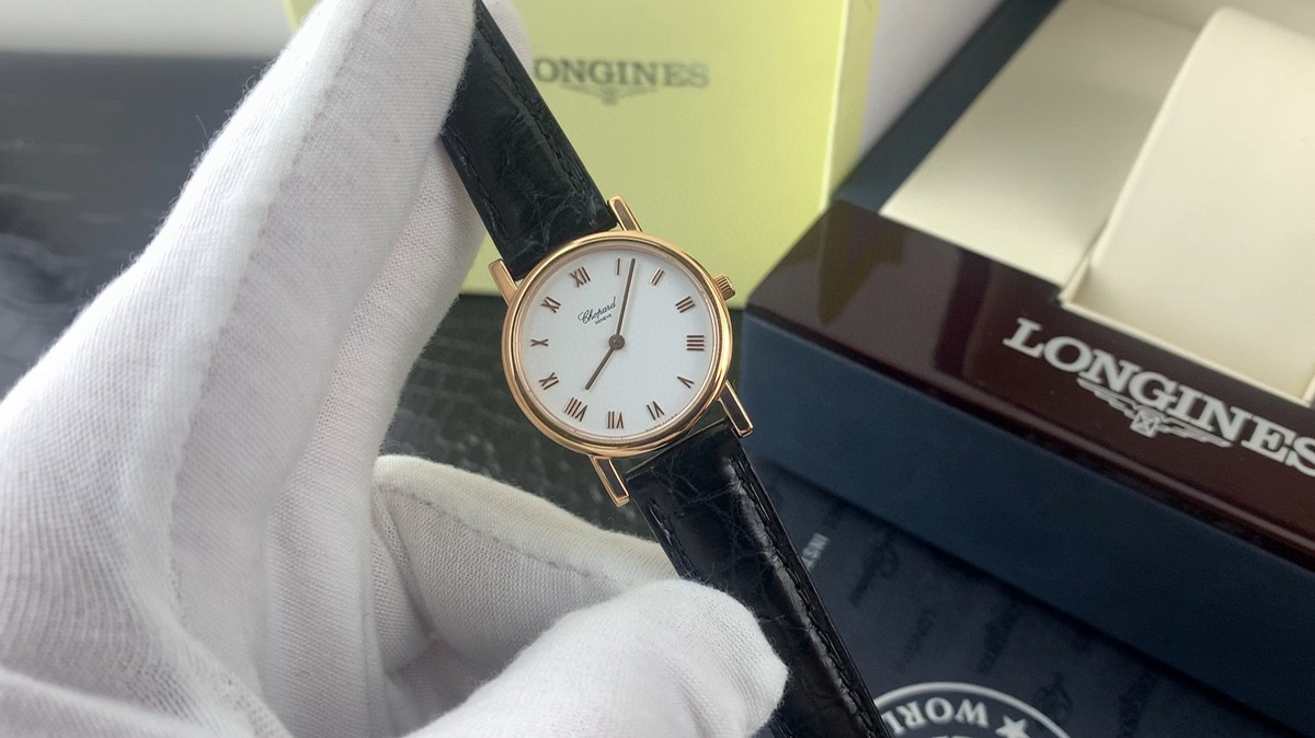 Chopard 皇家 萧邦 小巧女表腕表视频欣赏