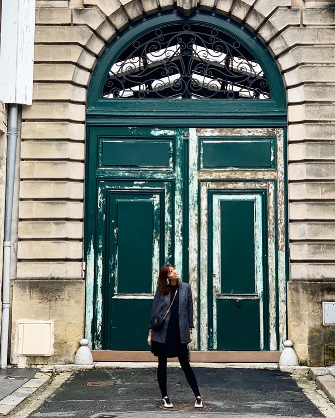 Saint laurent Ysl 最新VINYLE鱼子酱小圆包 610436黑色