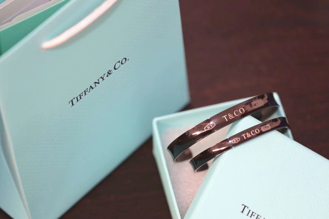 Tiffany & Co. 窄版 宽版